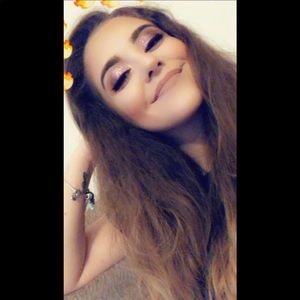 Meet your Posher, Savanna